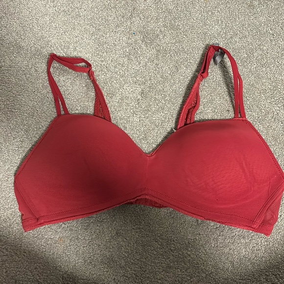 Aerie red wireless lace strap bra 🌹 - Picture 1 of 5